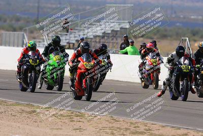 media/Oct-08-2023-CVMA (Sun) [[dbfe88ae3c]]/Race 5 Amateur Supersport Open/